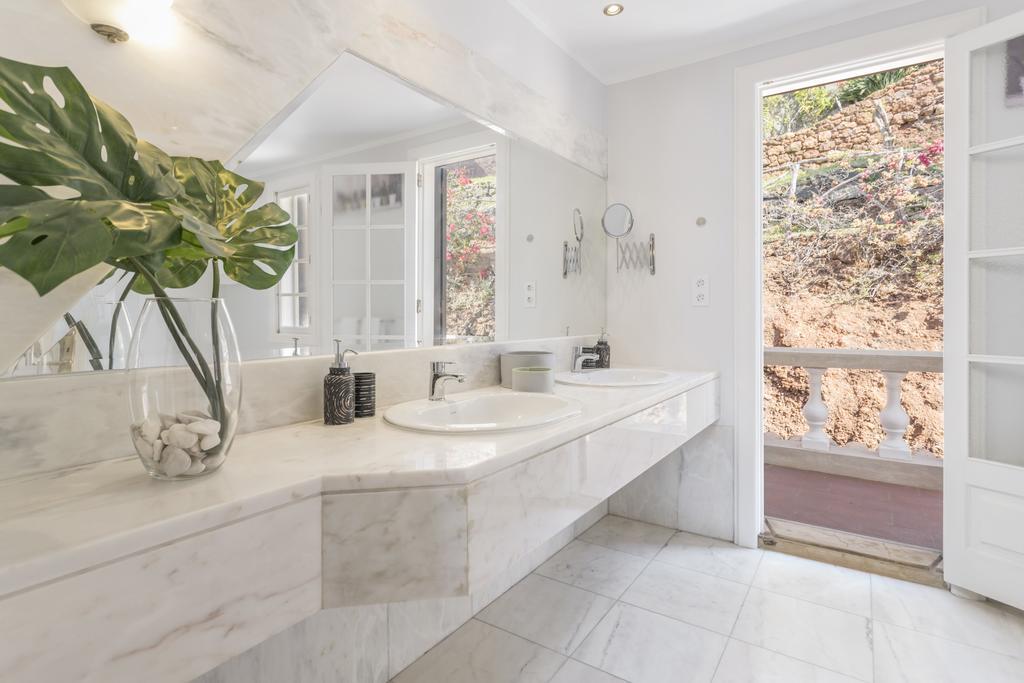פונשל Vila Eucalipto By An Island Apart מראה חיצוני תמונה